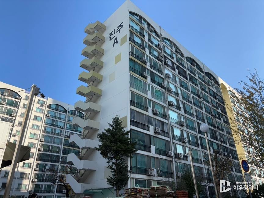 여의도 진주 전경 / 하우징워치 DB
