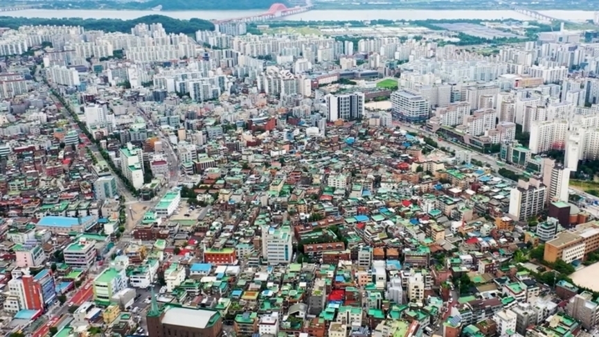 '빈집法' 국토소위 통과…소규모 정비사업 '동의서 징구' 탄력 예고