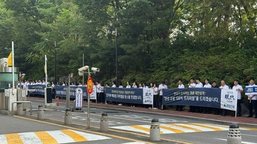 압구정2, 거실 전면으로 '한강' 누린다…전례없던 금융조건 전면에