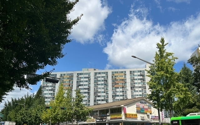 '첫 단추 꿴다' 성산시영, 창립총회 개최로 시동…설계권 누구 품에