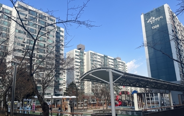 첫걸음 뗀 철산주공13, 조합 체제로 출범…대형 시공사 '초미관심'